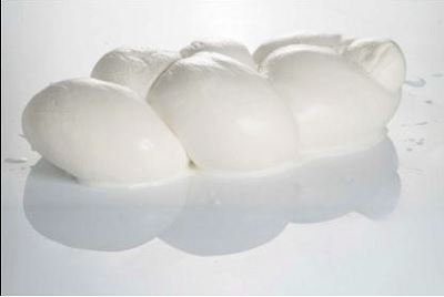 Mozzarella di bufala campana AOP en tresse