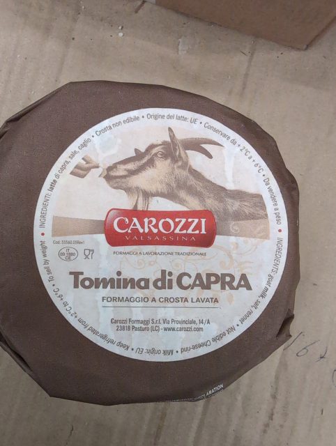 Tomette de chèvre italienne