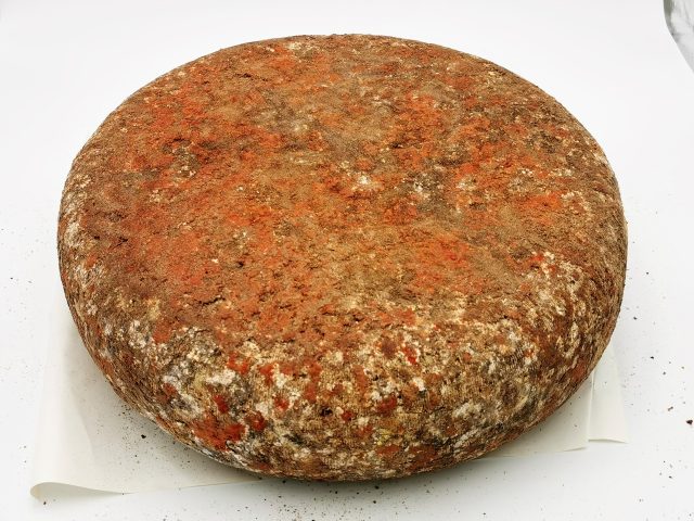 Grosse tomme chèvre rousseau