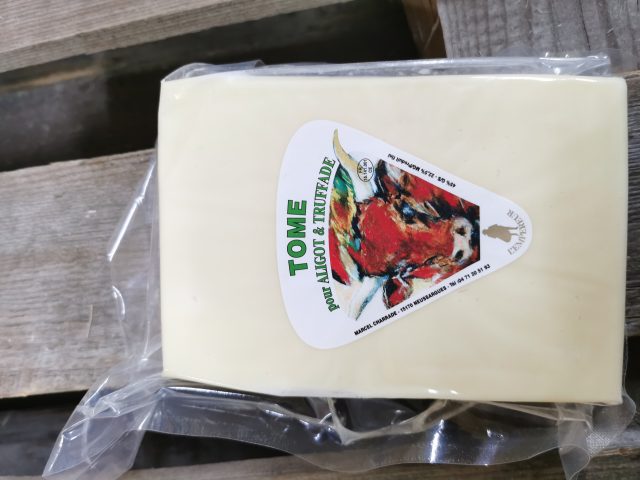 Tomme fraiche pour aligot - Marcel Charrade - suivant saison